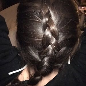 Meet your Posher, Claire